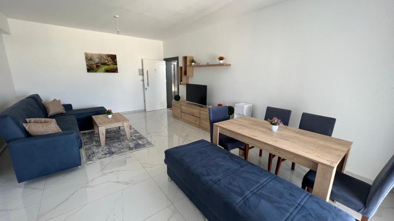 Tetris Apartment Spacious Comfortable Nicosia Cameră foto