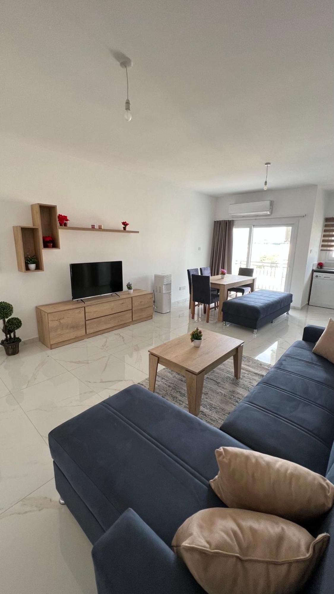 Tetris Apartment Spacious Comfortable Nicosia Cameră foto