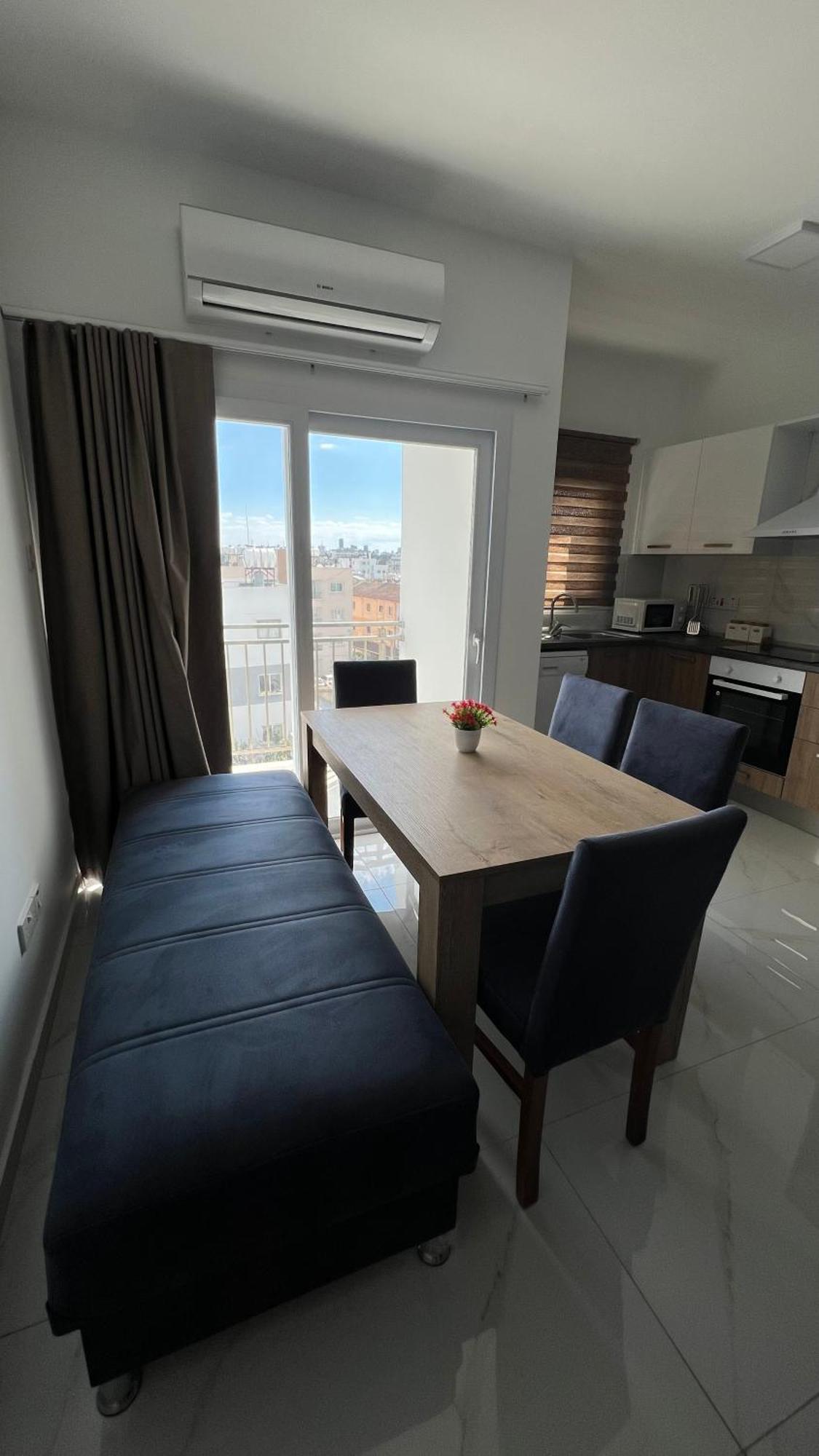 Tetris Apartment Spacious Comfortable Nicosia Cameră foto
