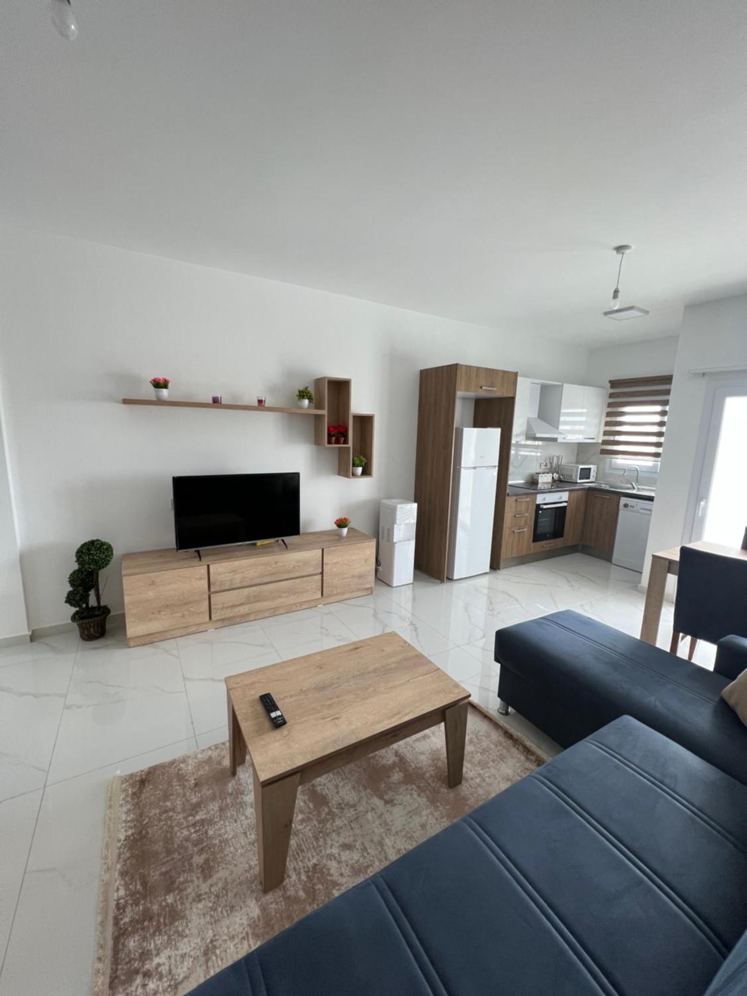 Tetris Apartment Spacious Comfortable Nicosia Cameră foto