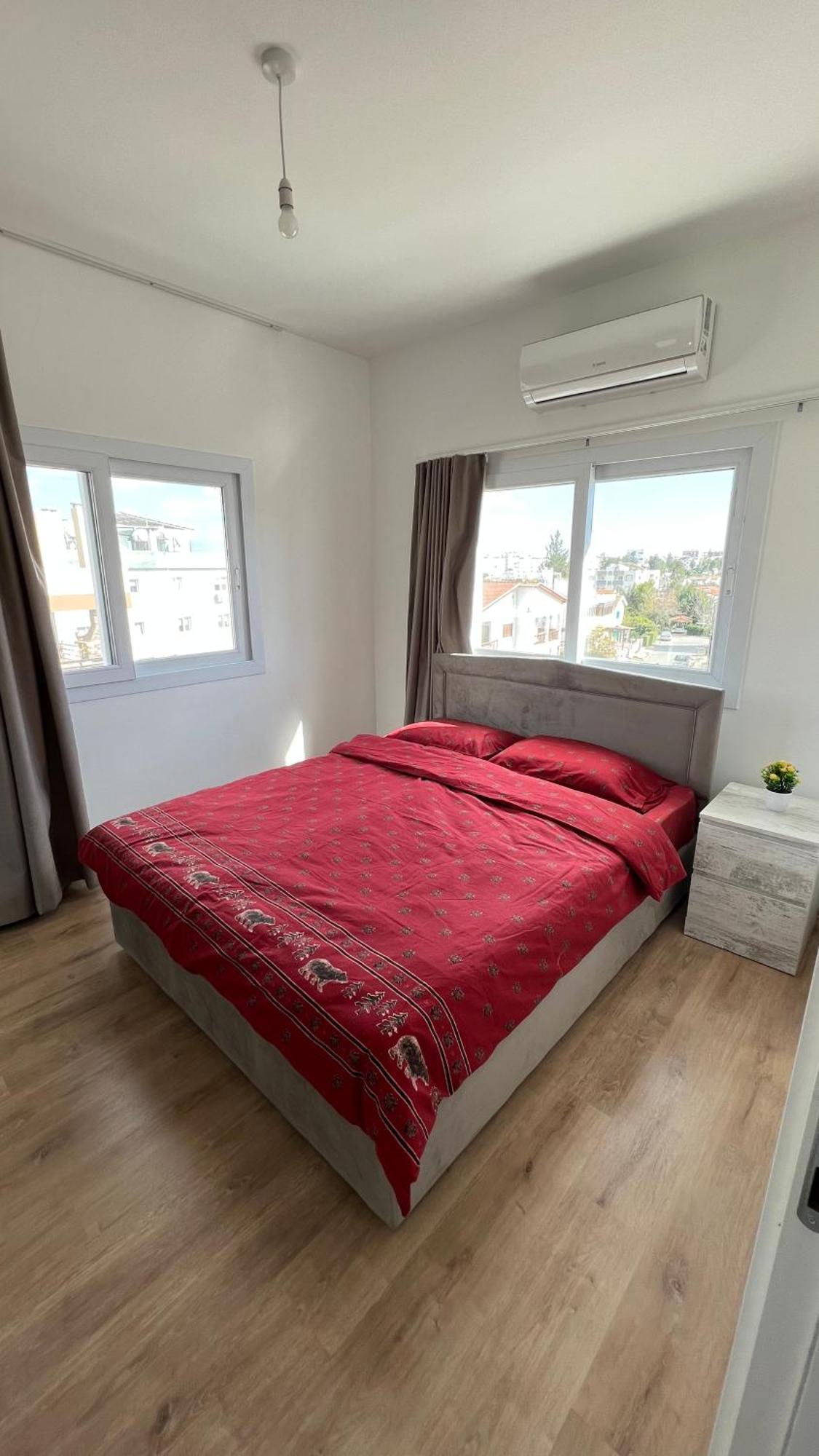 Tetris Apartment Spacious Comfortable Nicosia Cameră foto