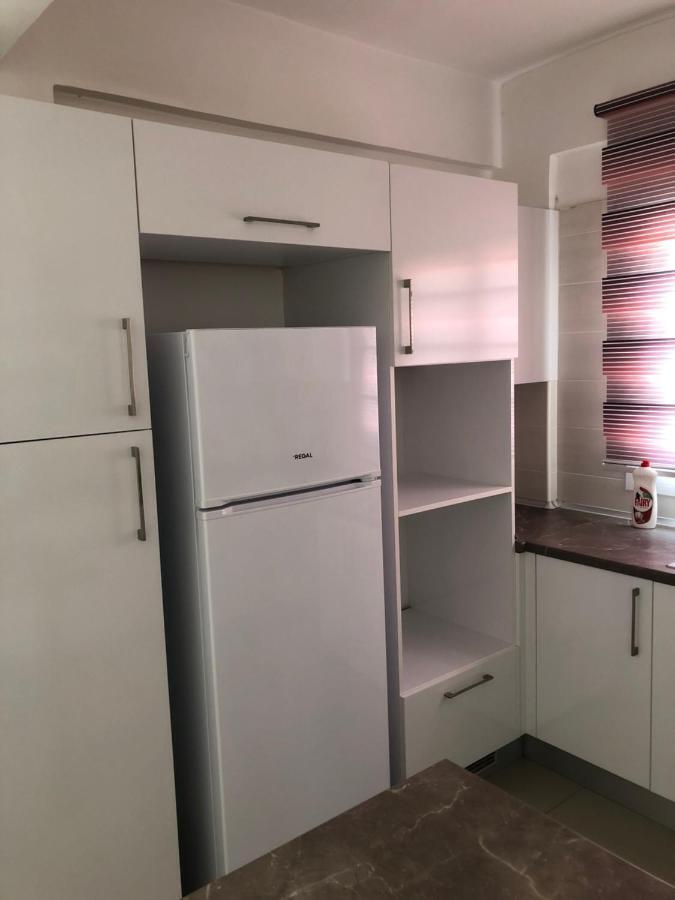 Tetris Apartment Spacious Comfortable Nicosia Exterior foto